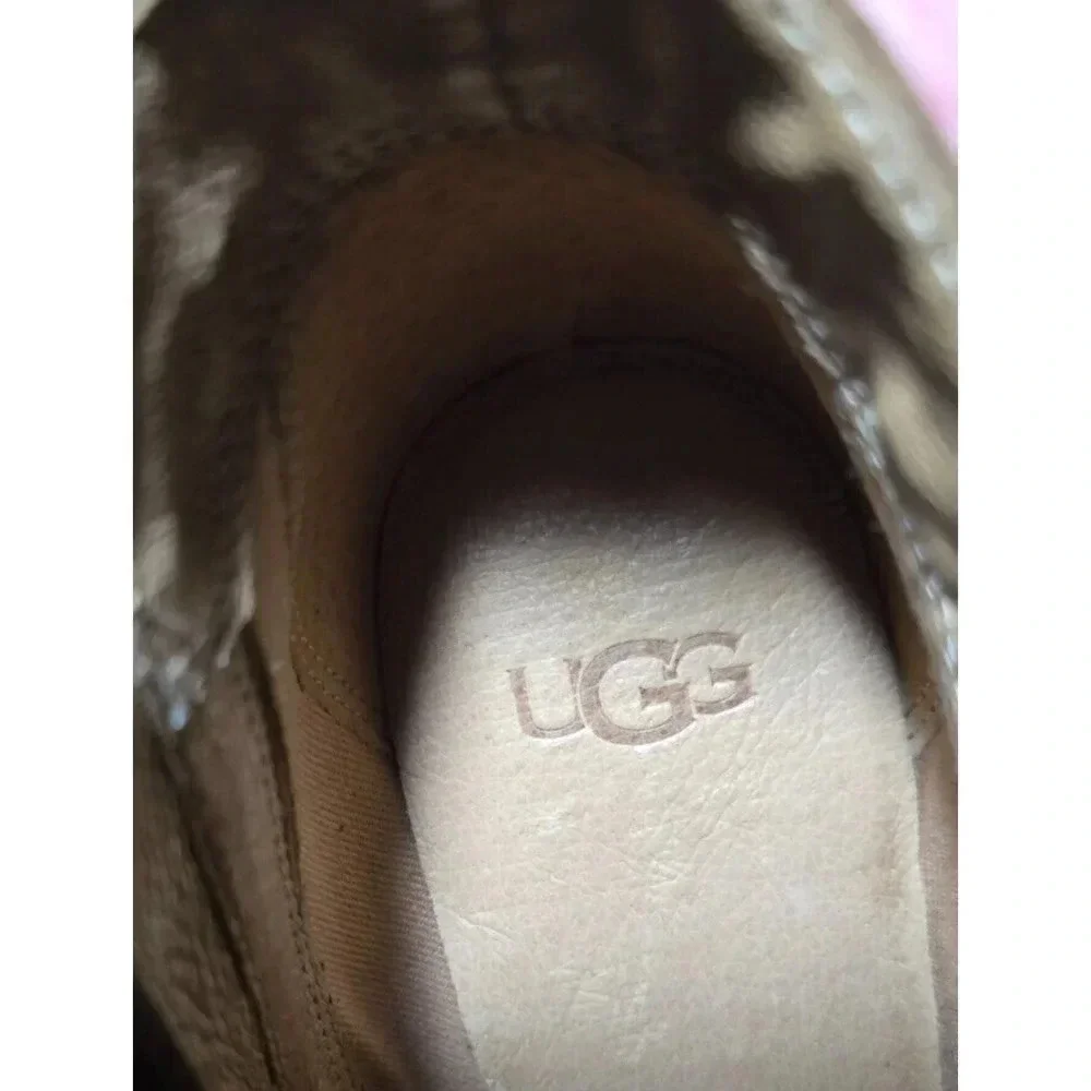 UGG Australia Womens Pixley Tan Ankle Boots Bootie Stacked Size 10 1095057